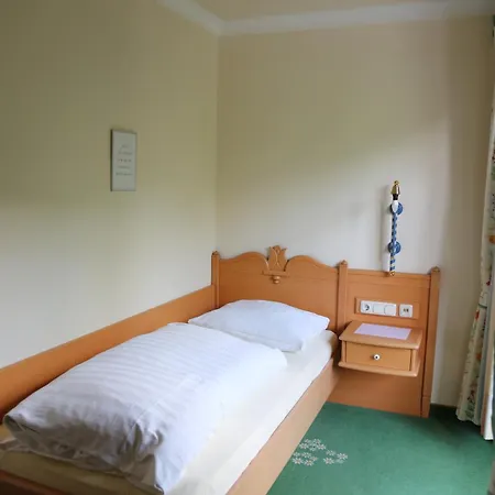 Voglauerhof Hotel 3*